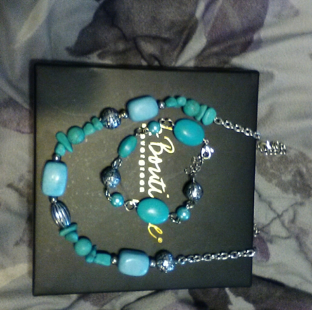 Necklace Set